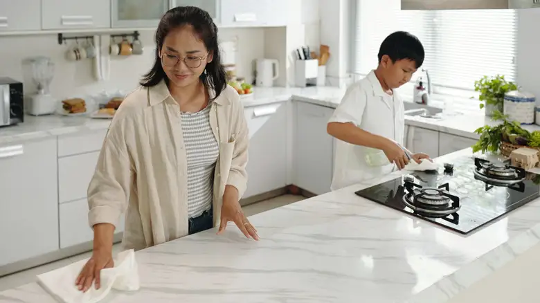Why Marble Handles Heat Well